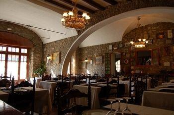 Hotel Fonda Siques 베살루 외부 사진